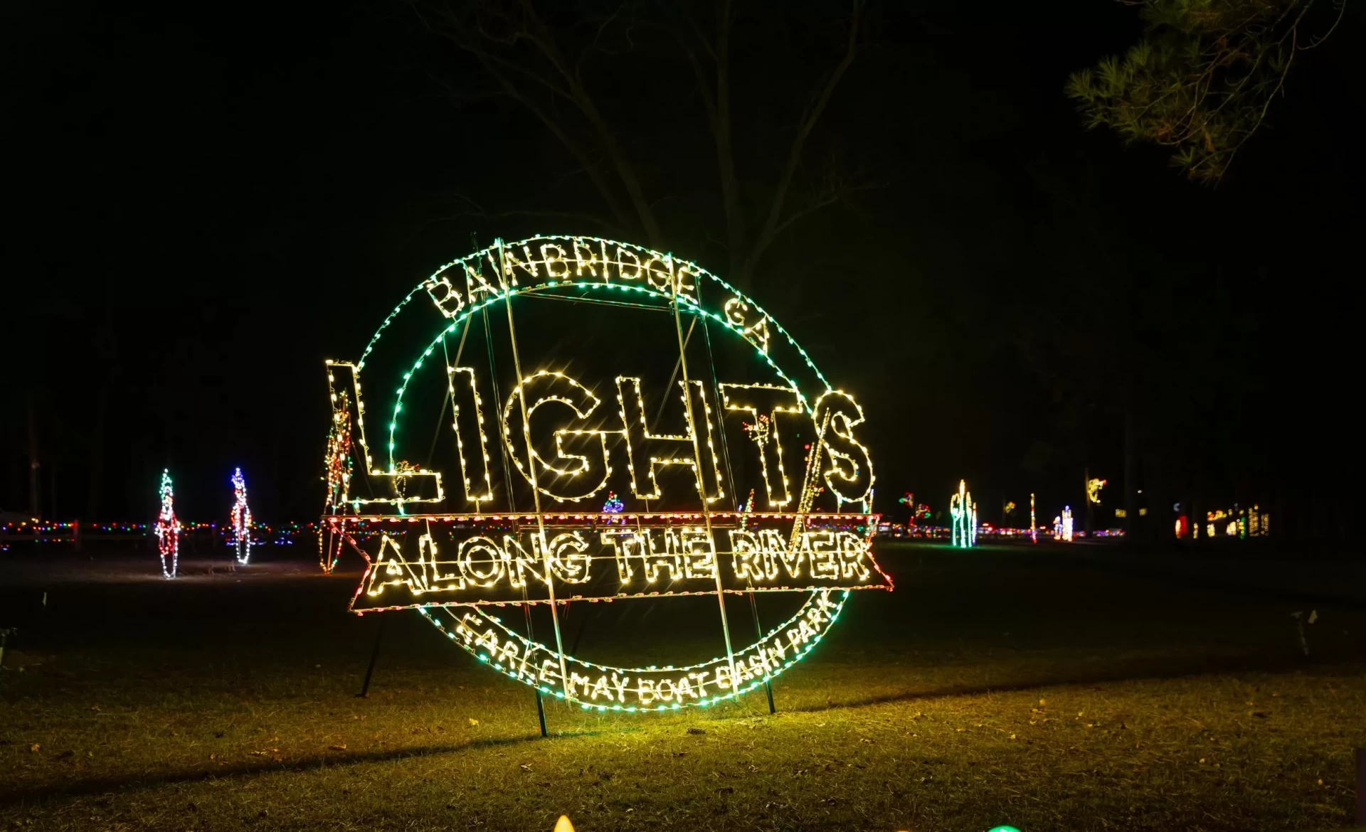 Drive through our Lights Along the River Display every night in December at the Earle May Boat Basin. Stay cozy in your car, tune in to 99.3 FM for festive tunes, and enjoy close to a mile of Christmas lights and themed displays. Elves, reindeer, Santas, and more await to spark your holiday joy! Open from Thanksgiving day until December 31st.